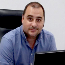 Javier Navarro Javier Navarro